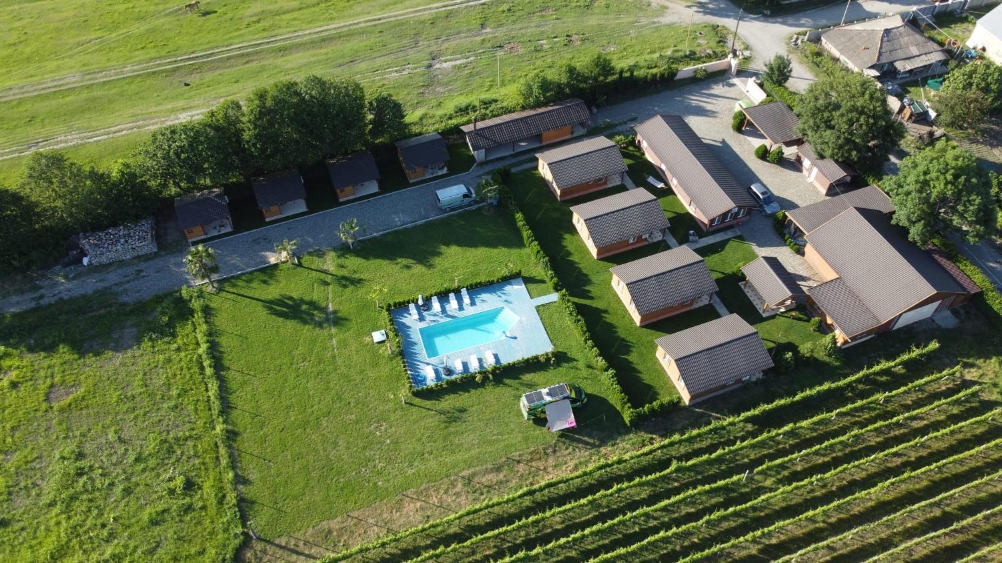 Finca Idoize Camping Hotel Akhmeta Exteriér fotografie